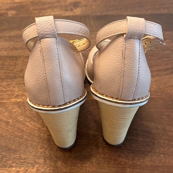 Real leather Light pink shoes - Picture 6 of 6